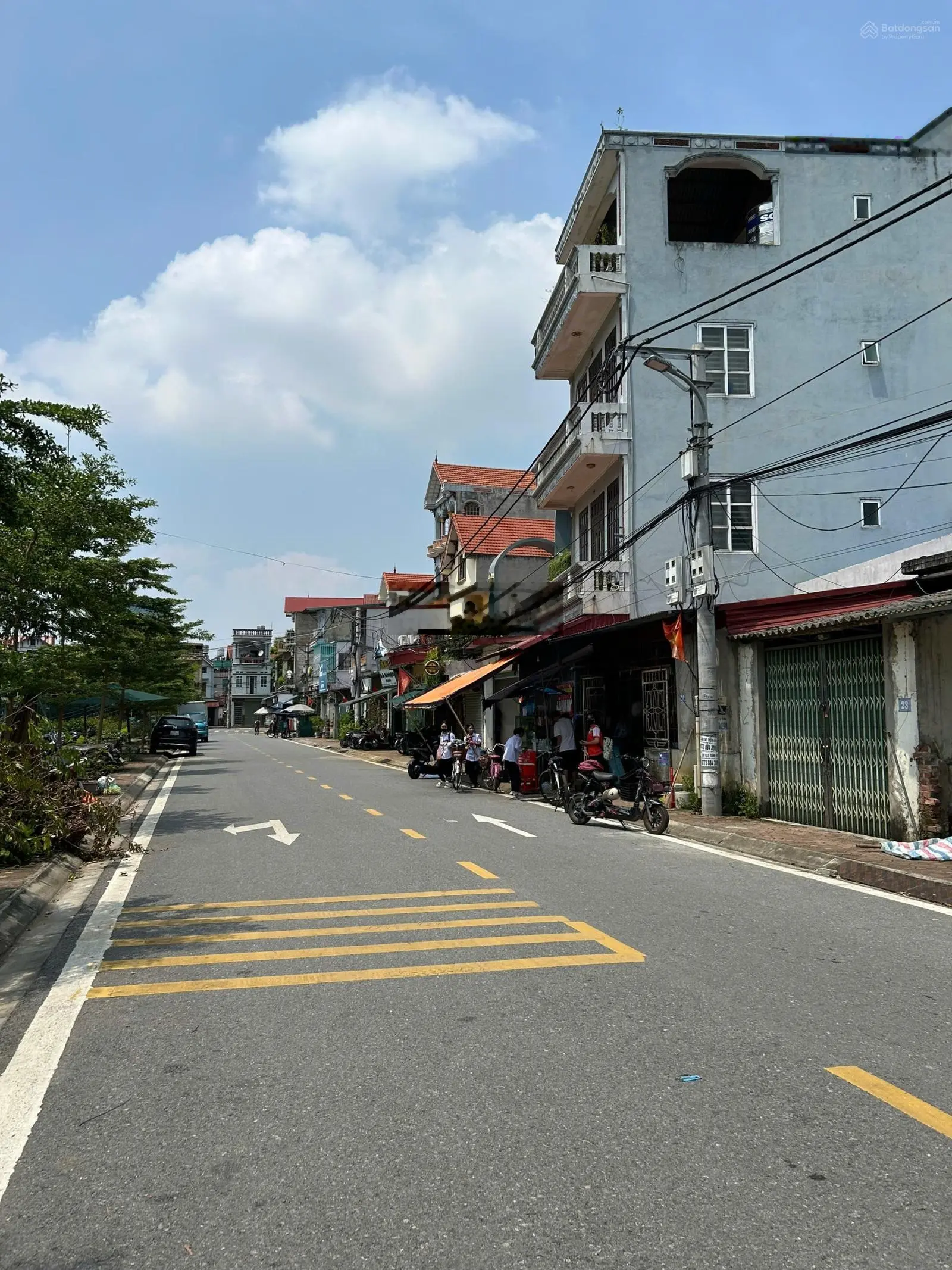 Vị trí đắc địa, Trục chính Đào Xuyên 180m2 - mt8m cần bán nhanh