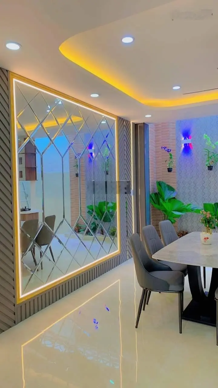 Siêu phẩm 4 tầng, 52m2 (4.2x12.5 m), hẻm 7m, sân thượng, ban công, sổ hồng, Hiệp Bình Chánh, 6 tỷ