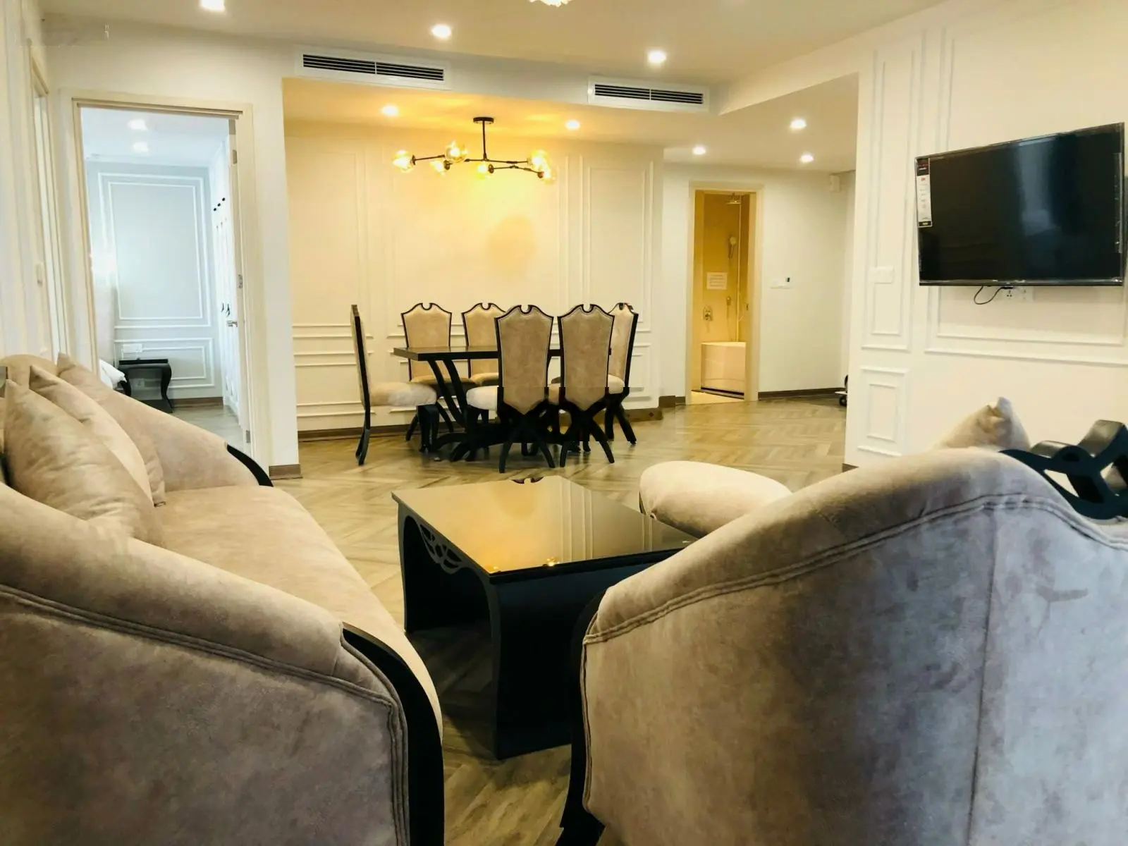 Rao bán căn hộ 3pn vị trí đẹp, nhiều tiện ích tại Gold Coast Nha Trang, 14 tỷ vnd, 122 m2