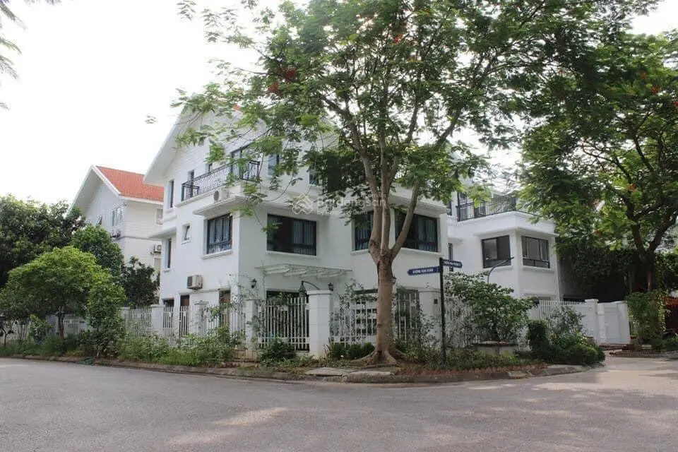 Đại đô thị cả Hà nội có, duy nhất KĐT Quang Minh nằm kề Sân bay. Gọi chính chủ trang bìa!