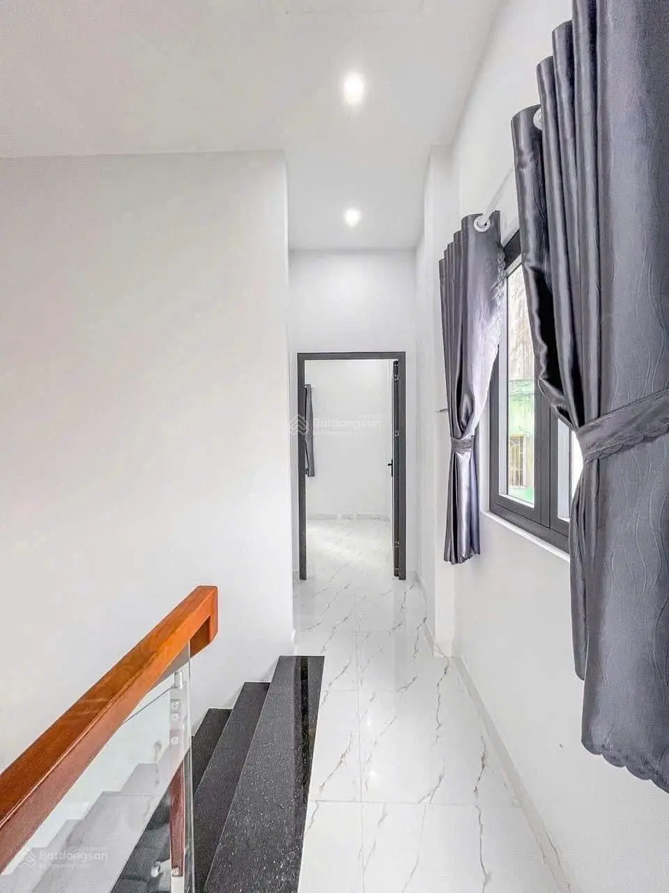 Bán nhà riêng tại đường Bùi Thị Xuân, P3, Tân Bình. DT 44,8 m2. SHR, giá 2,3 tỷ
