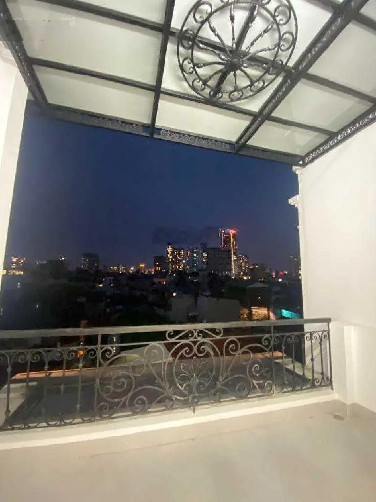 Bán nhà phố văn cao dt 55m x 7 tầng. Ctmáy. Giá 11.5 tỷ
