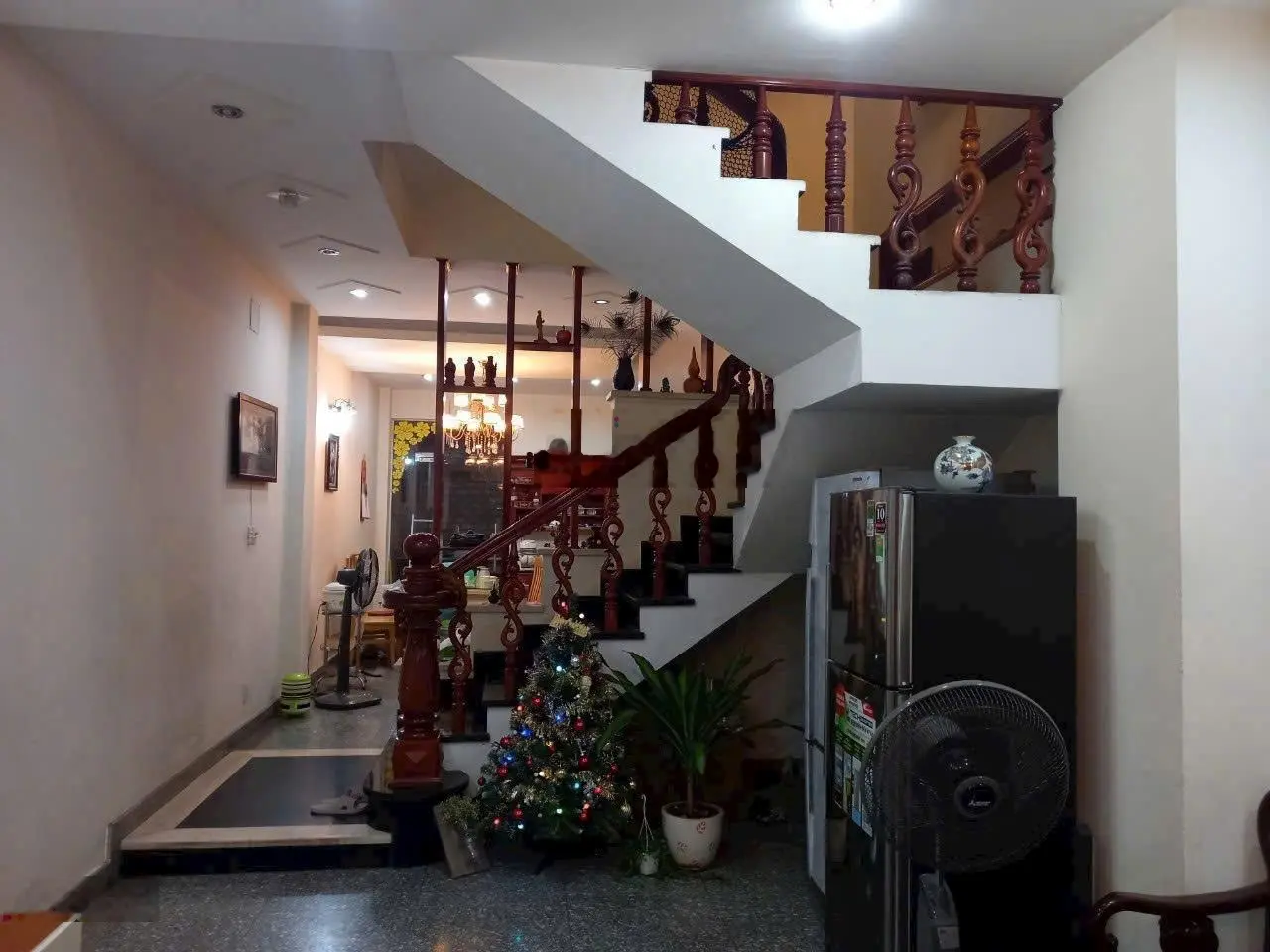 Bán nhà đẹp mặt tiền đường số khu Cao Đức Lân, Q 2. DT: 4x20m T2LST. Giá: 17.5 tỷ. LH: 0903398078