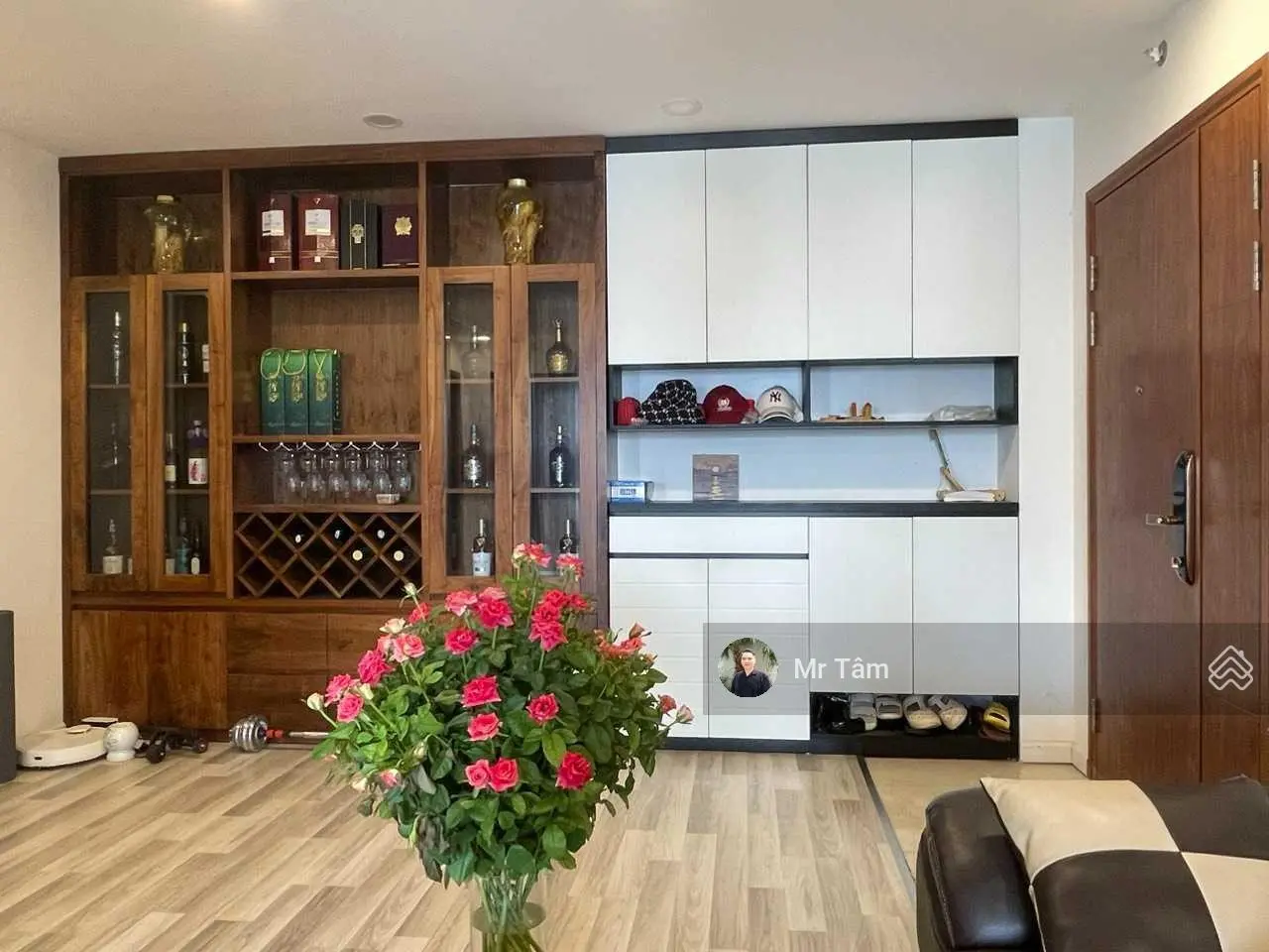 Chuyển nhà muốn bán nhanh căn hộ 4 ngủ Dolphin Plaza, Trần Bình, DT: 171m2, giá 8 tỷ