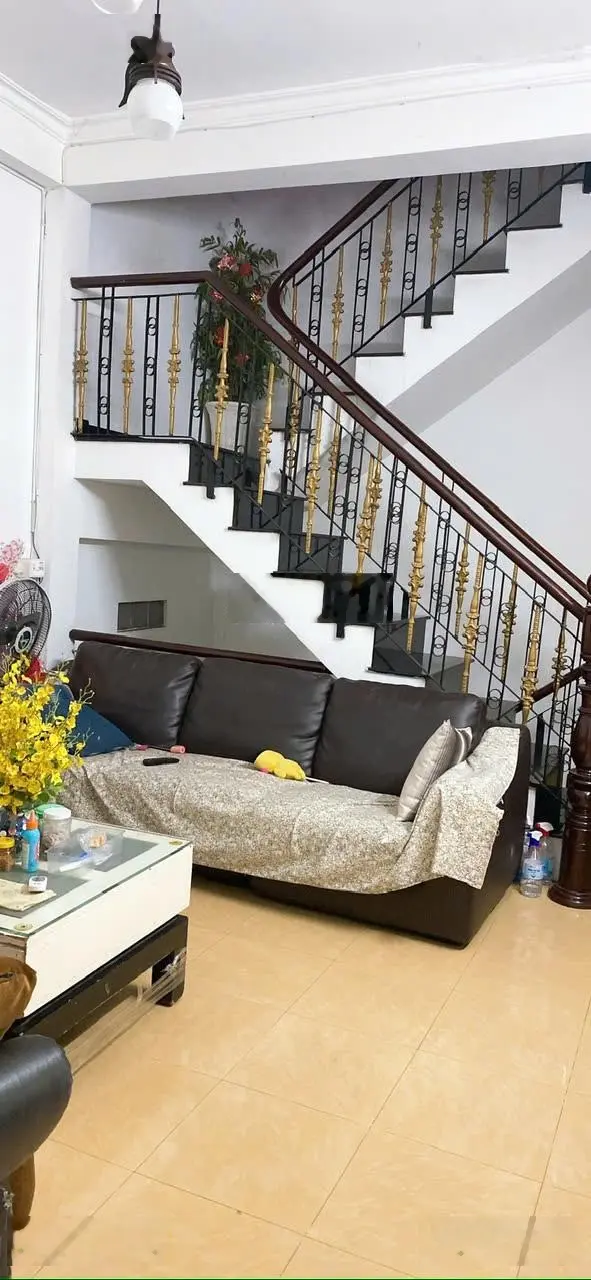 Bán nhà mặt tiền đường B2, P. Tây Thạnh, diện tích 4mx25m, XD: Hầm, 2 lầu, sân thượng, SH hoàn công