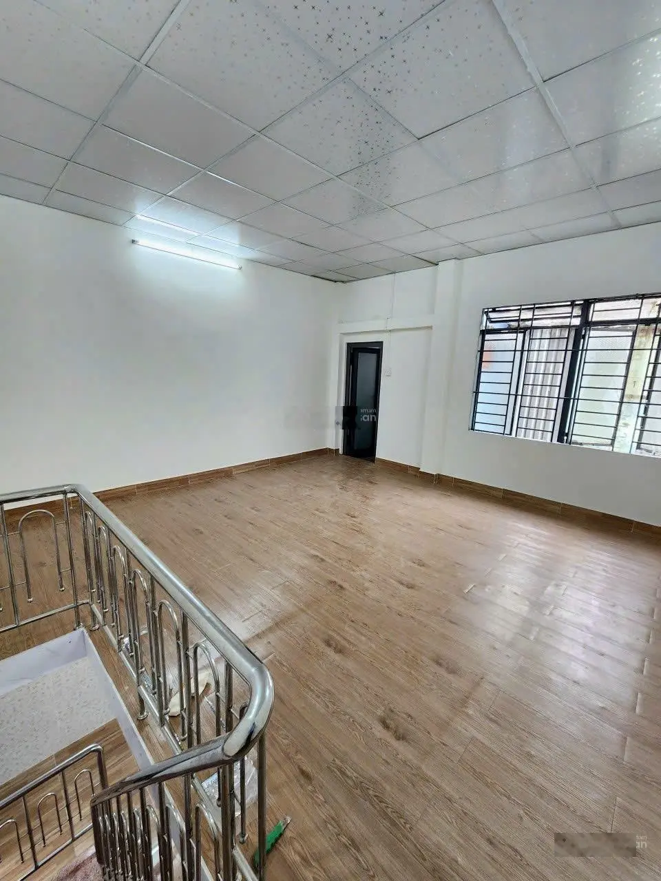 Bán khẩn cấp căn nhà mặt tiền Hai Bà Trưng, P. Đông Hòa, TP Dĩ An. 88,7m2, Giá 8,2ty, sổ hồng riêng