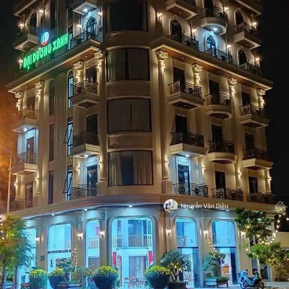 NGỘP!Cần Bán Tòa Nhà Góc 2 mặt tiền Đường Quang Trung Q.GV DT 15x28m Hầm 7 tầng HĐT 300tr giá 60 tỷ