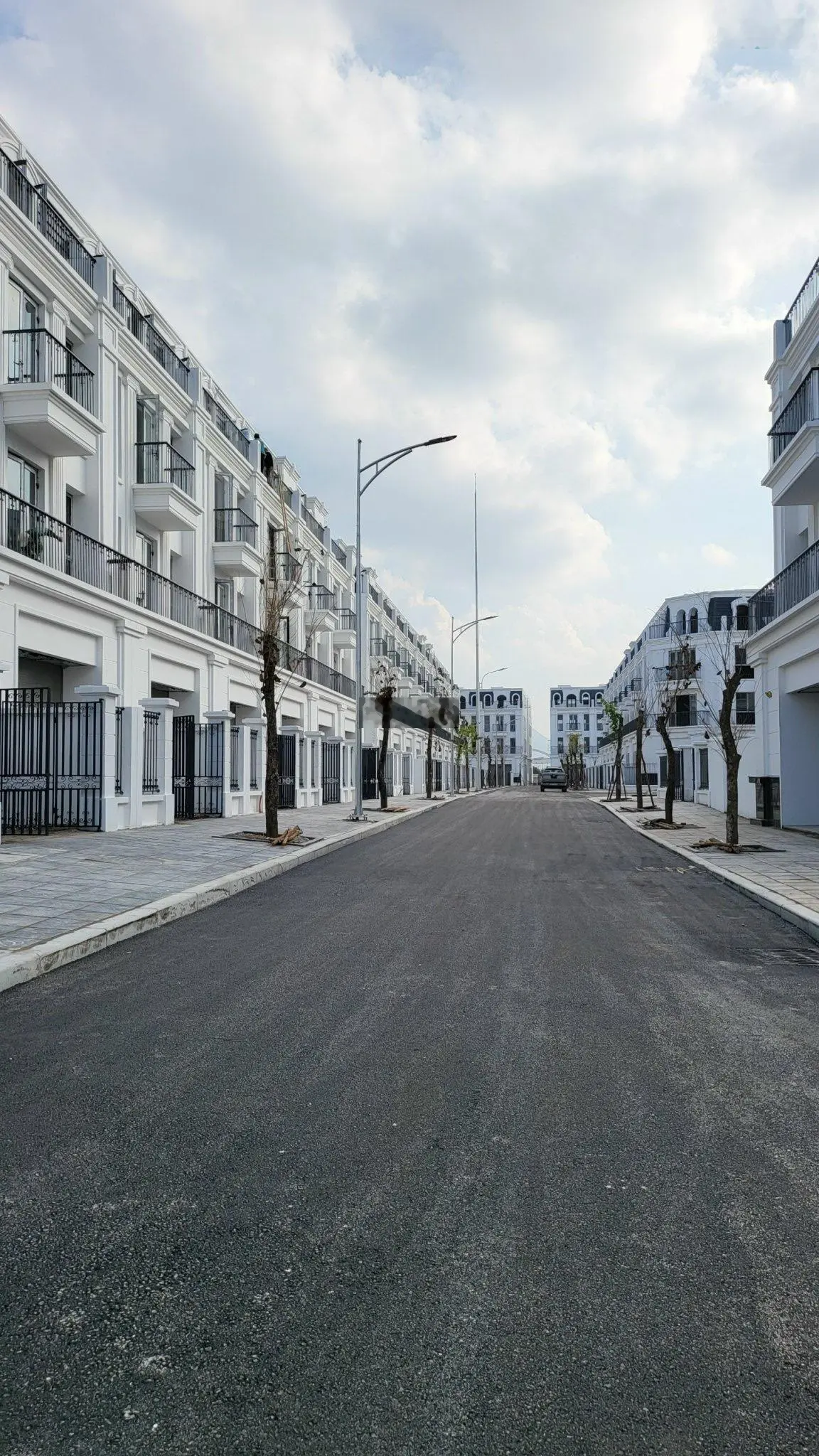 Nhà liền kề dự án Hoa Binh Centre giá chỉ 7,5 tỷ VND