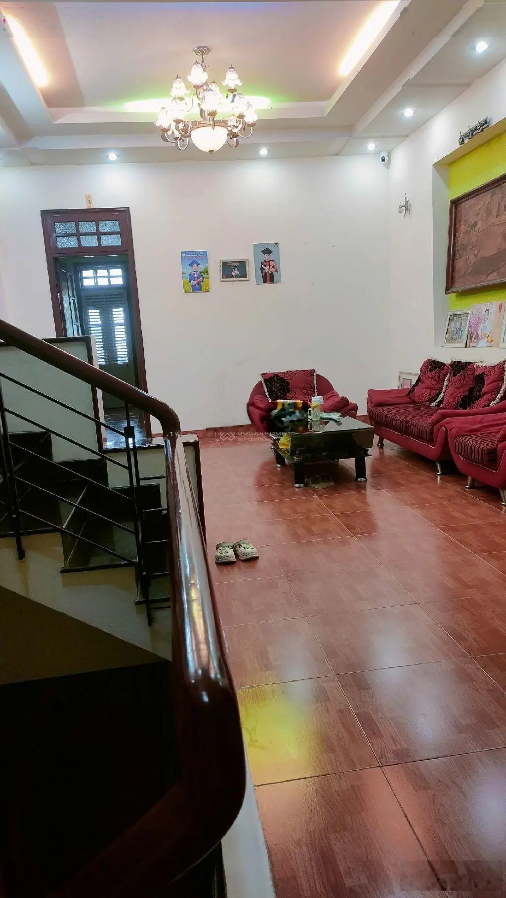 Nhà đẹp 3 tầng. đường bùi kỷ, gần trường đh ngoại ngữ đà nẵng
