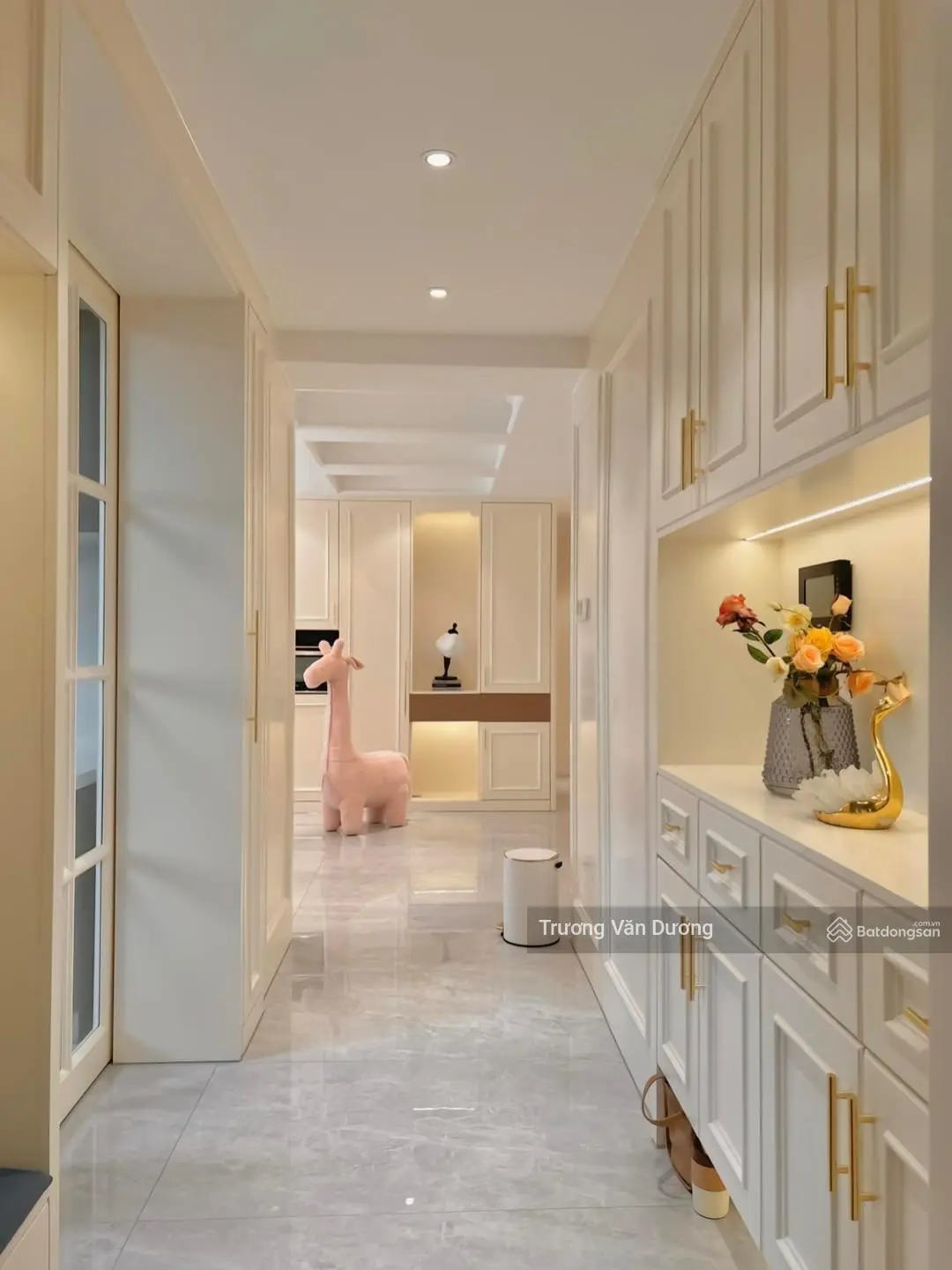 Bán căn 2PN HD Mon, Hàm Nghi đầy đủ nội thất. Giá cực rẻ sẵn sổ hồng giao dịch. LH 0923 559 ***