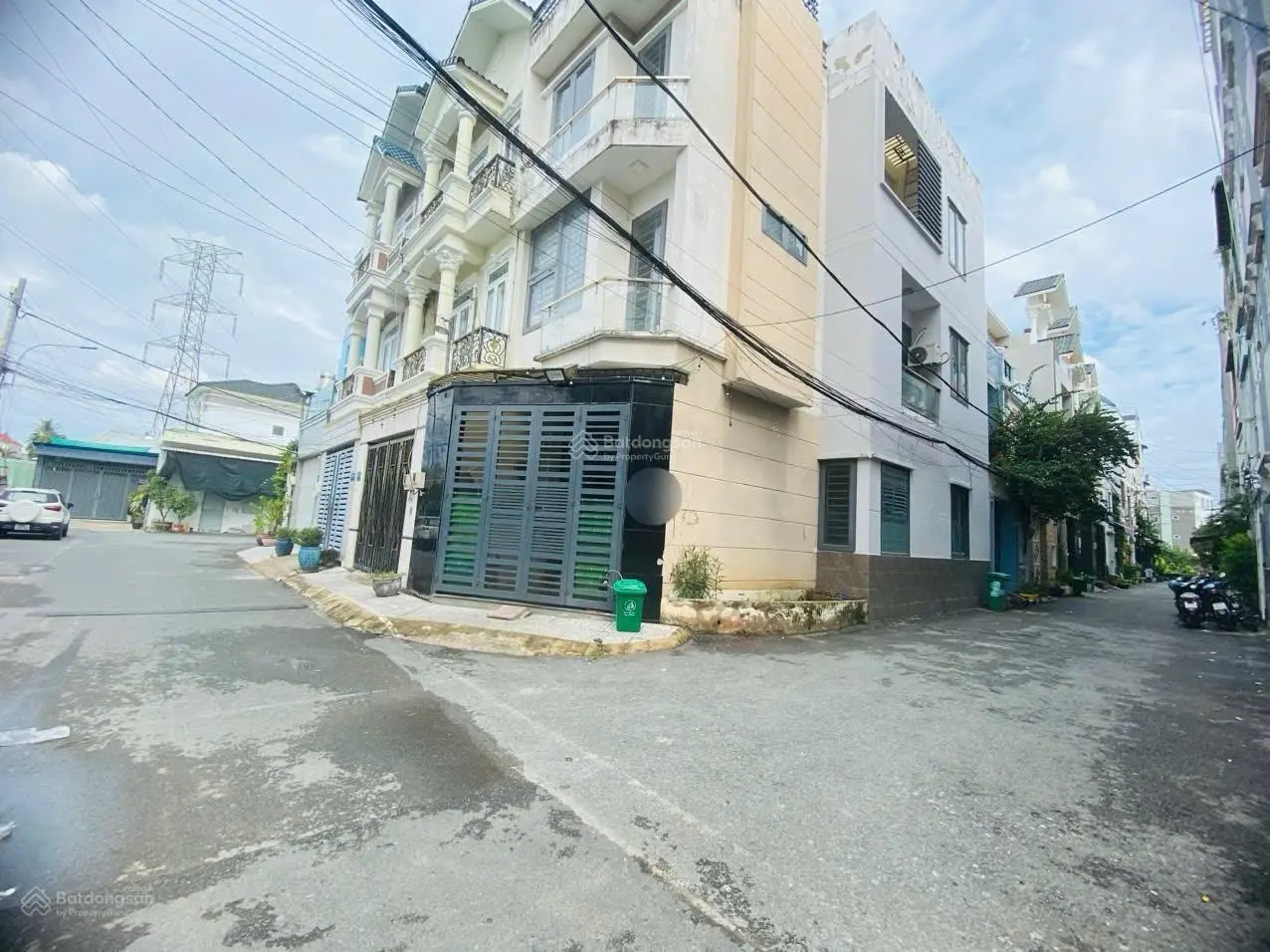 6tỷ nhỉnh - nhà 1t2l + st - dân trí cao- sát phạm văn đồng- dt sàn 150m2