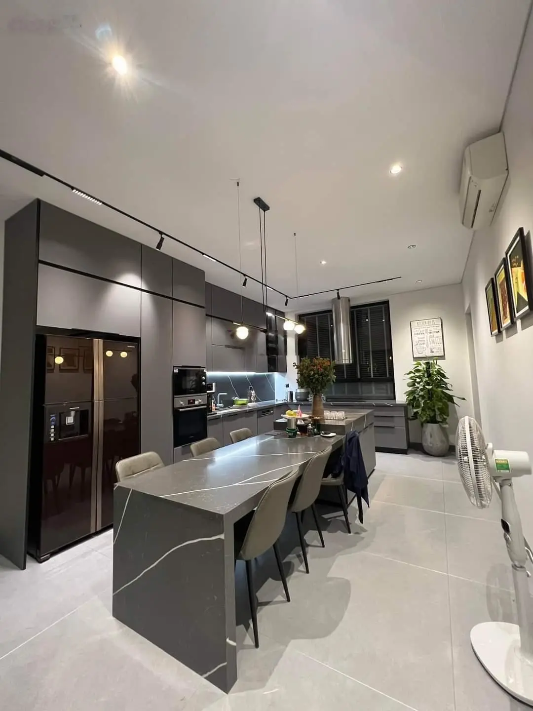 Tái Định Cư Tu Hoàng - Nhổn Vỉa Hè, Thang Máy Kinh Doanh, Văn Phòng, 46m 7tầng 9tỉ Nhỉnh