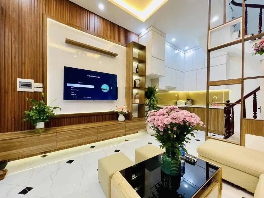 Rẻ nhất khu vực, Phú Thượng - Tây Hồ, 43m2, 5 tầng, giá chỉ 5.5 tỷ