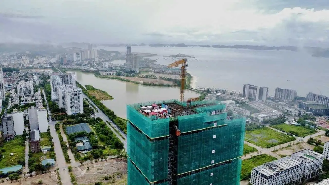 Còn một căn studio duy nhất chủ đầu tư đang muốn thu hồi lại,em cần bán nhanh để lấy chỉ tiêu