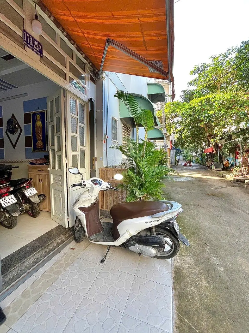 Chính chủ giảm giá bán lỗ căn nhà đẹp hẻm lớn 2 tầng phường Thới An Q.12