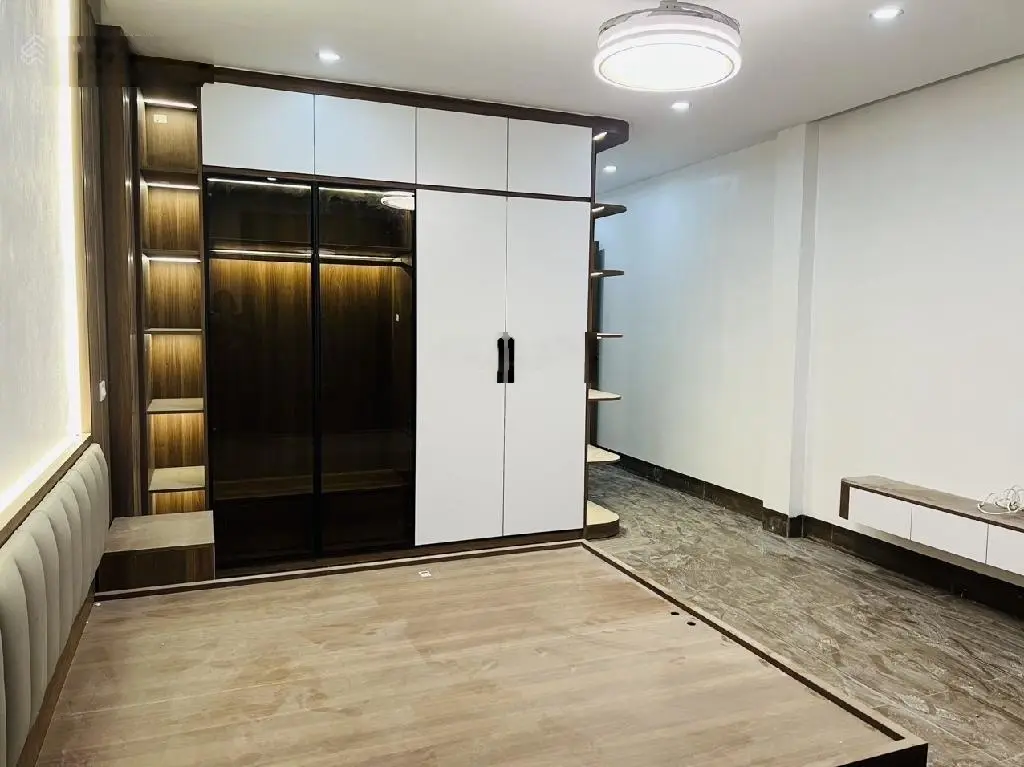 SIÊU PHẨM DƯƠNG NỘI HÀ ĐÔNG-PHÂN LÔ VỈA HÈ-KINH DOANH-SỔ HOA HẬU.7T.THANG MÁY:DT50m:MT4M:HƠN 12TỶ.