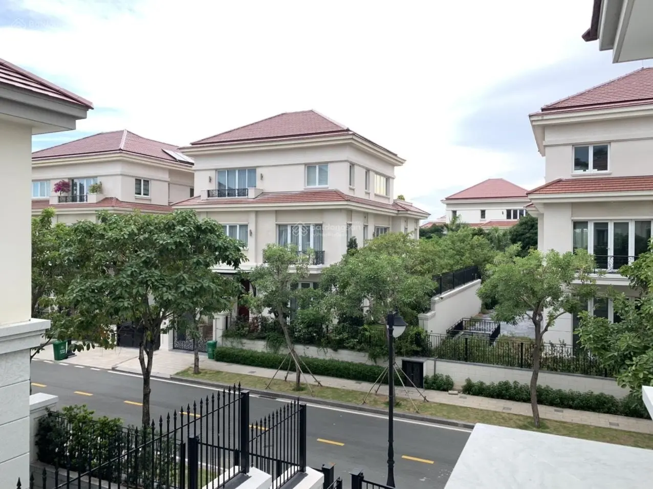 Một căn duy nhất biệt thự Saroma Villa Sala diện tích 552m2 hướng Đông Nam giá bán 430 tỷ