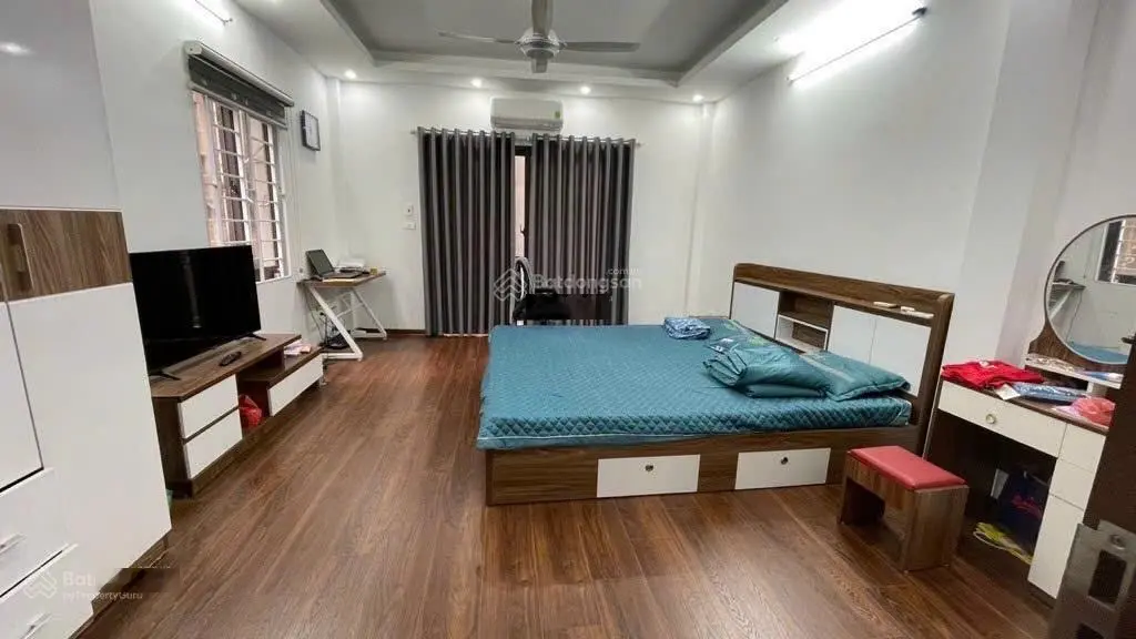 Bán nhà Học Viện Tài Chính - DT 56m2 - 5 tầng - giá 6.9tỷ - Bắc Từ Liêm - kinh doanh sầm uất
