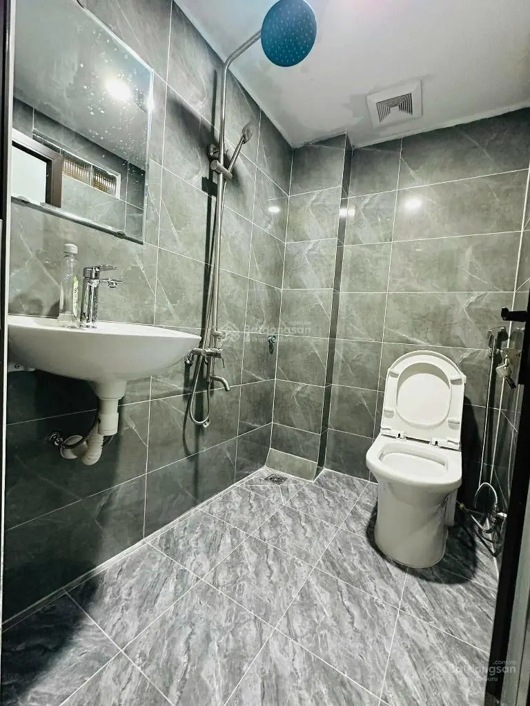 Bán nhà Minh Khai - Ô tô cách 40m - 5 tầng - 3PN full nội thất. Giá: 5,39 tỷ. LH: 0779 548 ***