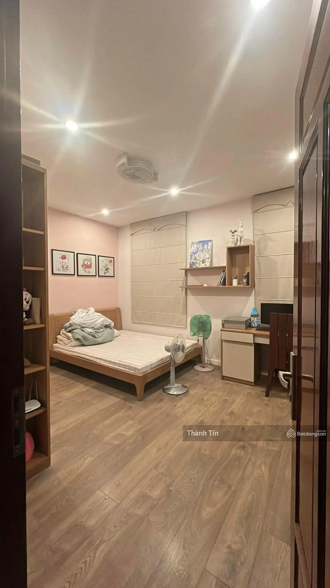 Bán nhà phân lô, ô tô tránh, 101m2x5T, KĐT Văn Quán, 17 tỷ