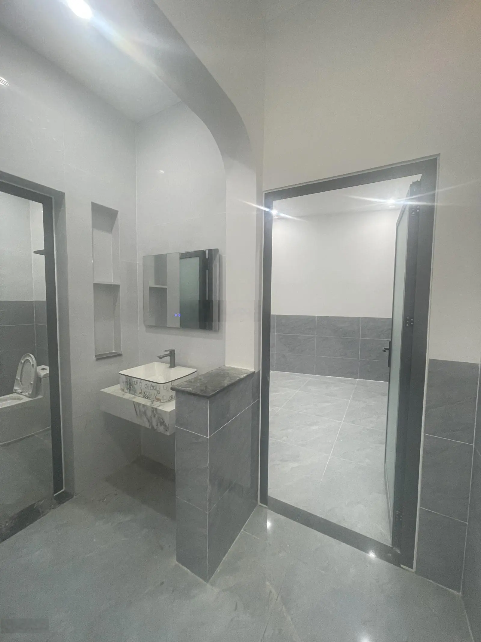 Bán gấp NR 2 tầng tại Phạm Ngũ Lão, Dĩ An, Bình Dương, 4,45 tỷ, 92,5m2