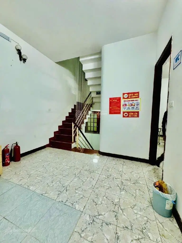 Bán nhà phố Linh Lang, phân lô ô tô tránh, kinh doanh, sát mặt phố, nhà dân xây xem nhà: 0822238686