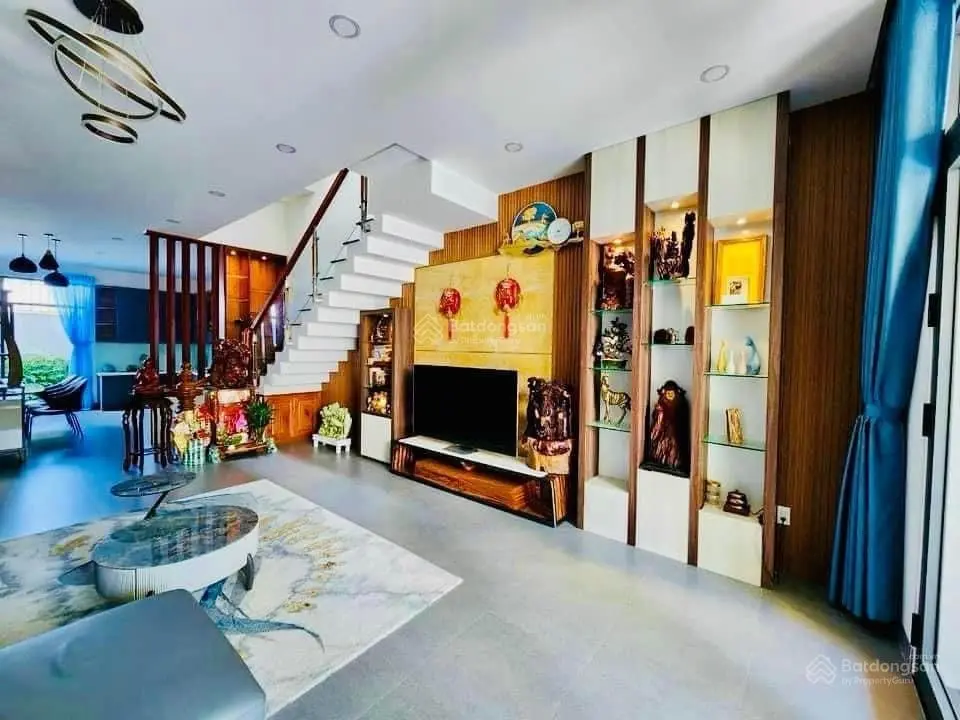 Nhà đẹp 3 tầng KĐT Hà Quang 2 - 100m2 đầy đủ nội thất sang trọng - giá chỉ 6 tỷ 980 triệu