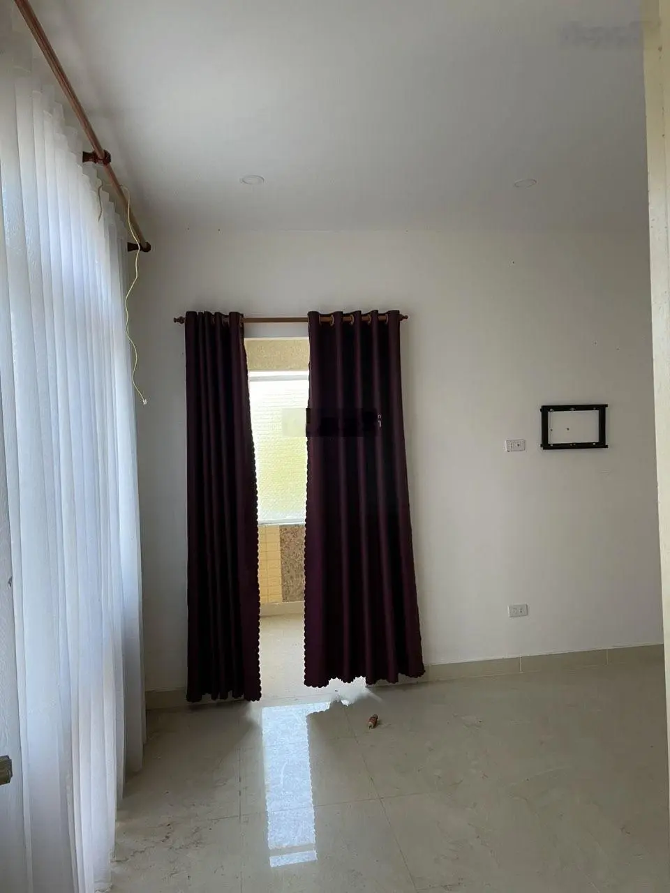 Cần tiền bán căn nhà mặt tiền Mai Hoa Thôn, P2, ngay trung tâm Đà Lạt, giá chỉ 7 tỷ 3