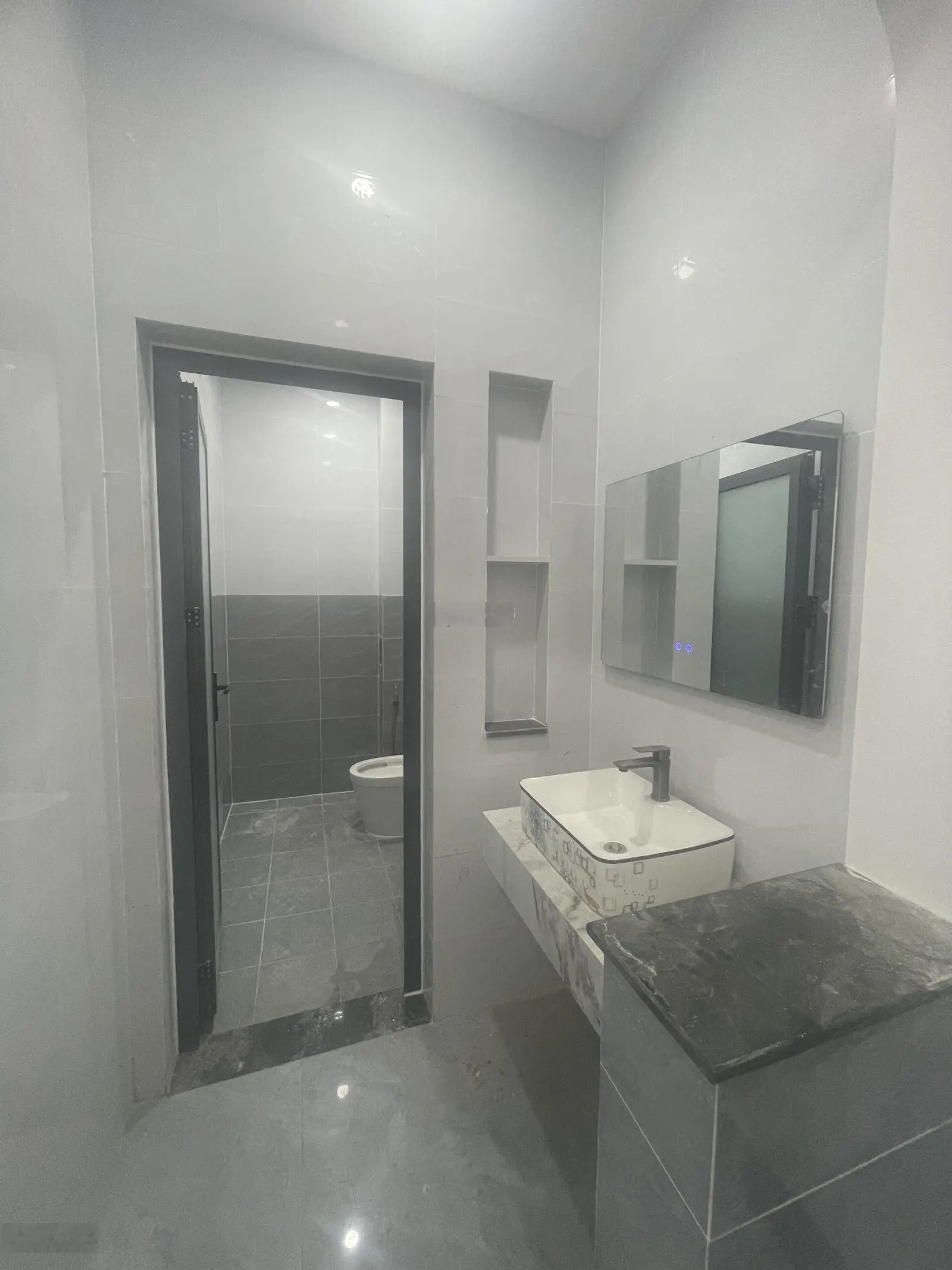 Bán gấp NR 2 tầng tại Phạm Ngũ Lão, Dĩ An, Bình Dương, 4,45 tỷ, 92,5m2