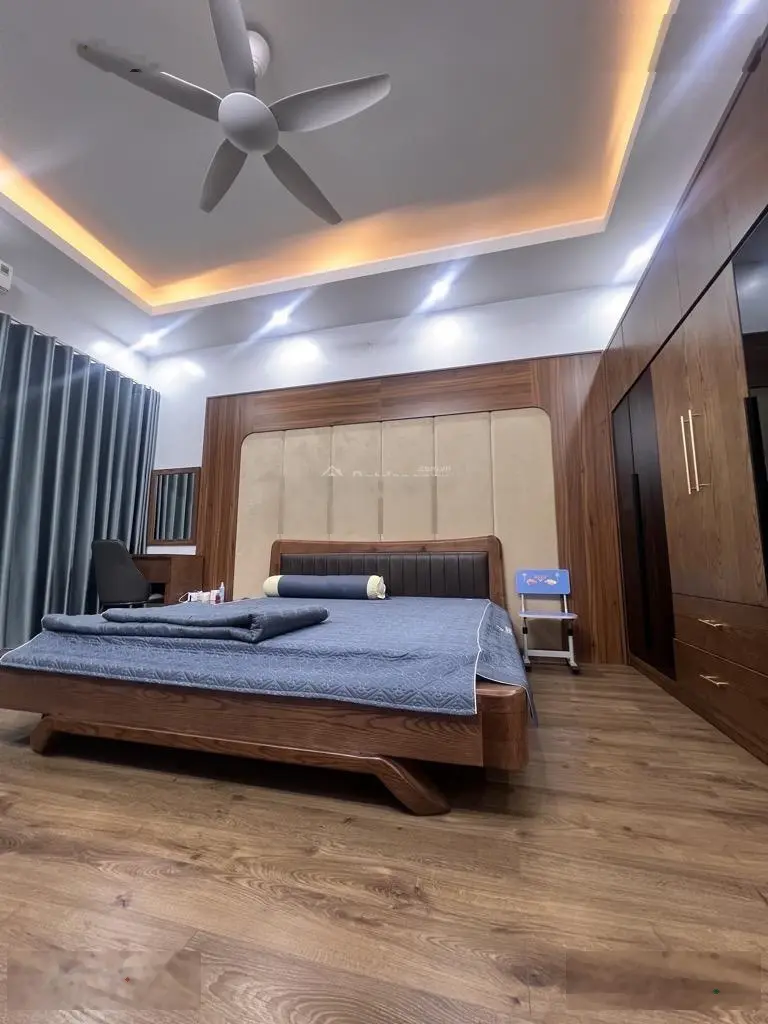 Bán nhà - kim mã - ba đình -30m ra phố-mặt ngõ thông - full nội thất - nhà đẹp ở ngay