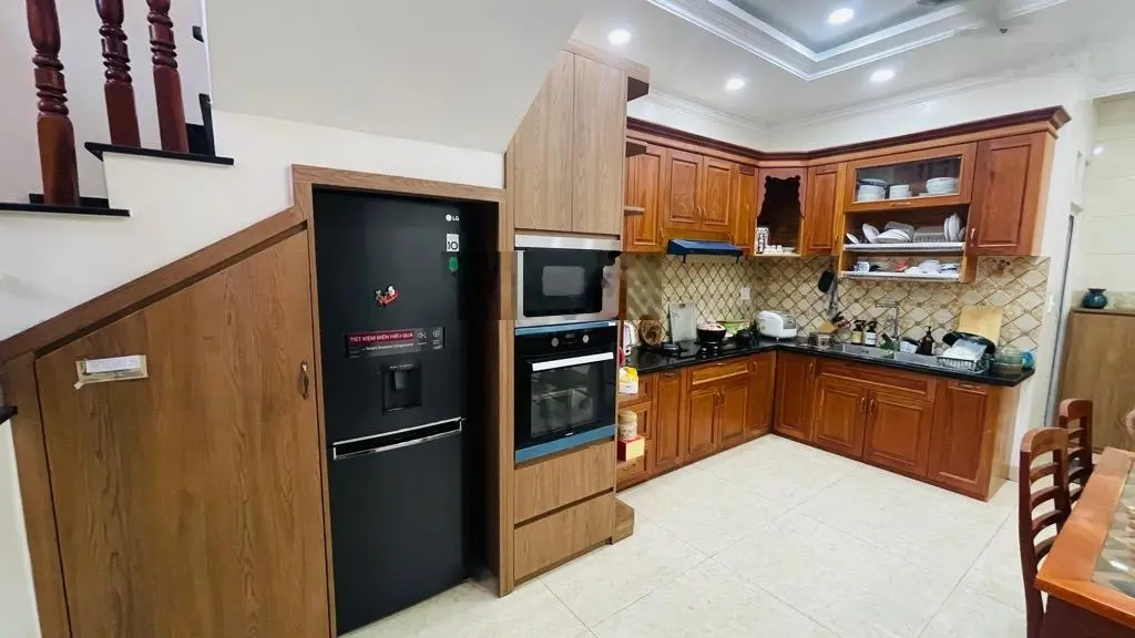 Bán nhà 5 tầng, 4 x 14 khu bên sông, hiệp bình chánh, thủ đức, nhỉnh 9 tỷ.