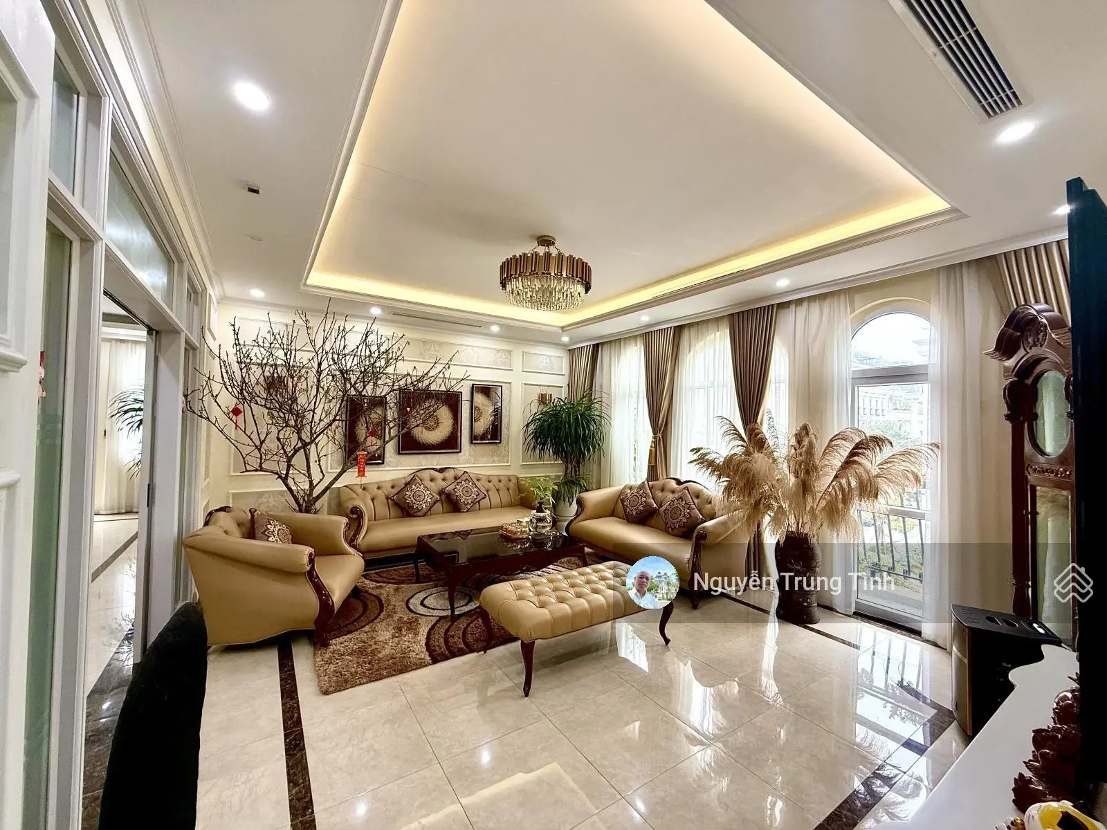Bán nhà Ngô Thì Nhậm, Quang Trung, Hà Đông 5 Tầng Thang Máy Gara Ô tô, 98 m2 MT 8m giá chỉ 17 tỷ