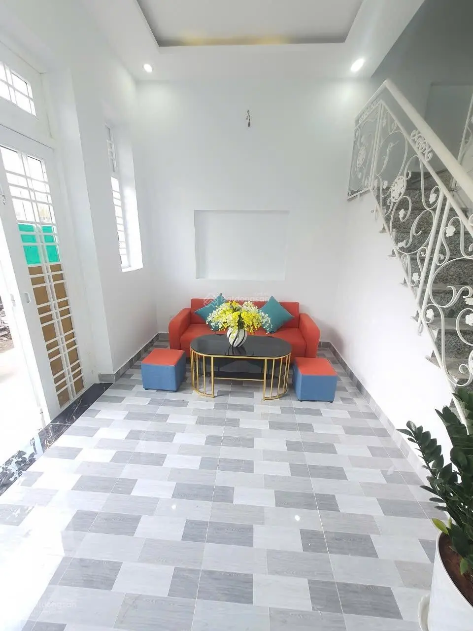 Nhà 1 Lầu Đất Thổ Cư Dt:4x8 Đường Xe Hơi Cách Gò Vấp 8p LH: 0938 822 ***