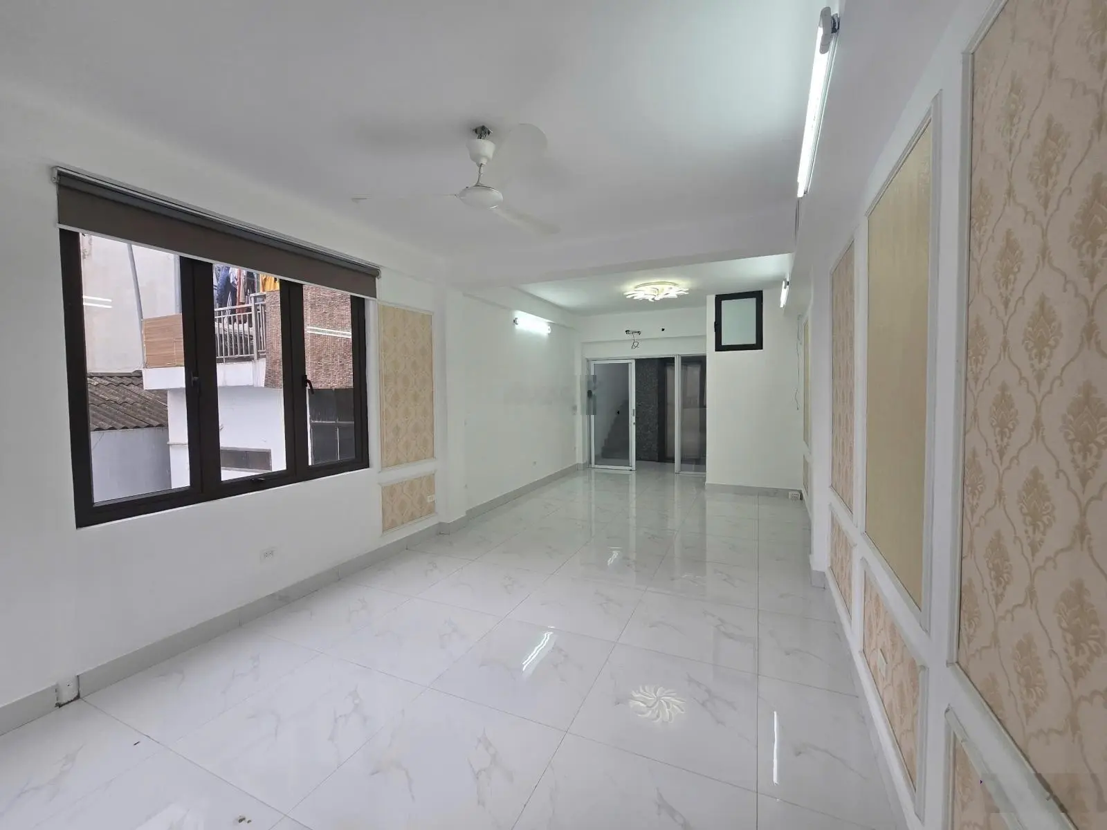 Bán nhà 6 tầng thang máy phố Yên Hòa-Cầu Giấy-Hà Nội, vị trí đẹp, kinh doanh tốt. Giá thương lượng!