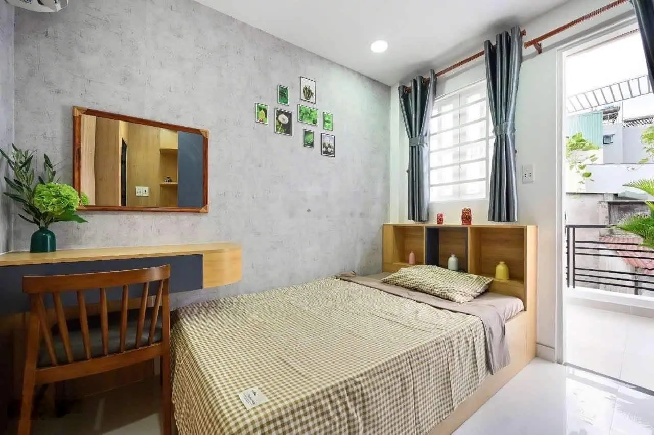 Bán giá rẻ nhất khu vực, nhà 2 tầng Đinh Bộ Lĩnh cho con du học, DT 20m2, Hẻm ba gác, Chỉ 1.9 tỷ