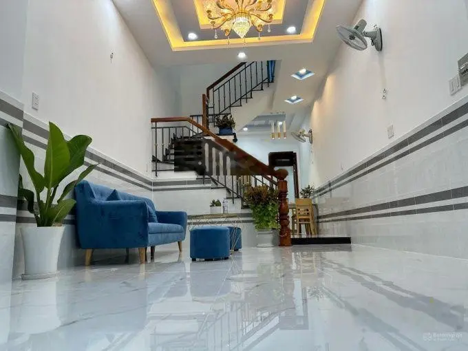 Bán nhà MT ở An Phú Tây - Hưng Long Bình Chánh , DT 85m giá bán 1 tỉ 845 SHR