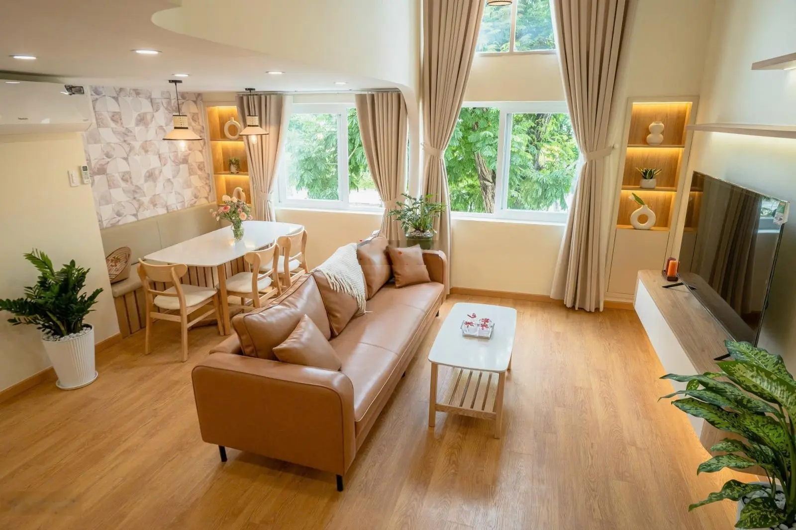 Bán căn hộ Duplex Mỹ Cảnh 3 phòng ngủ, 116m2, nhà đẹp full nội thất