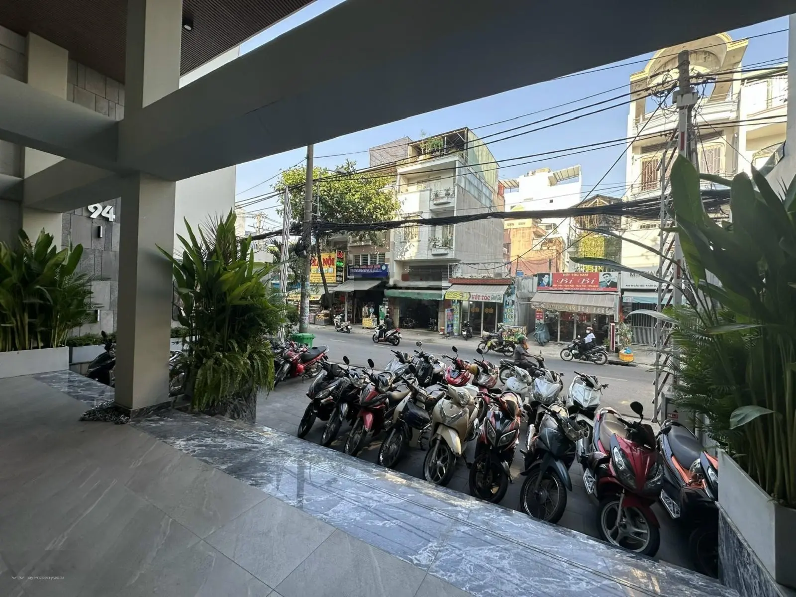Nhà MT Vạn Kiếp Khu Phố Ẩm Thực Hầm 6 Tầng Thang Máy 8x15 38 về chốt 31.5 ty
