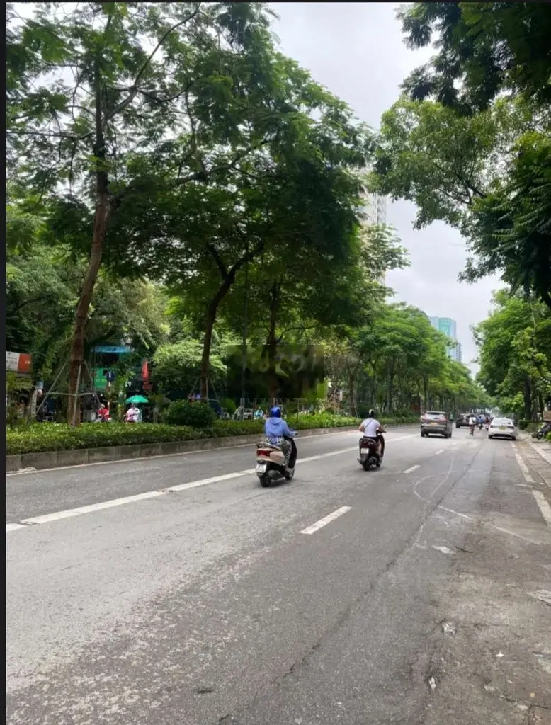 Bán nhà Láng Hạ diện tích 52m , 4tầng, giá 6, 98tỷ