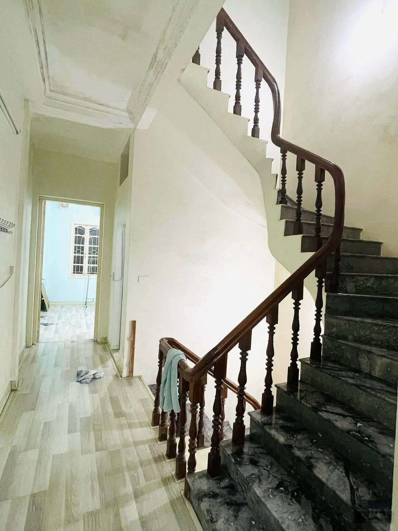 Bán nhà mặt phố, vỉa hè kinh doanh, ô tô 2 chiều, view hồ tây, thuỵ khuê - tây hồ.