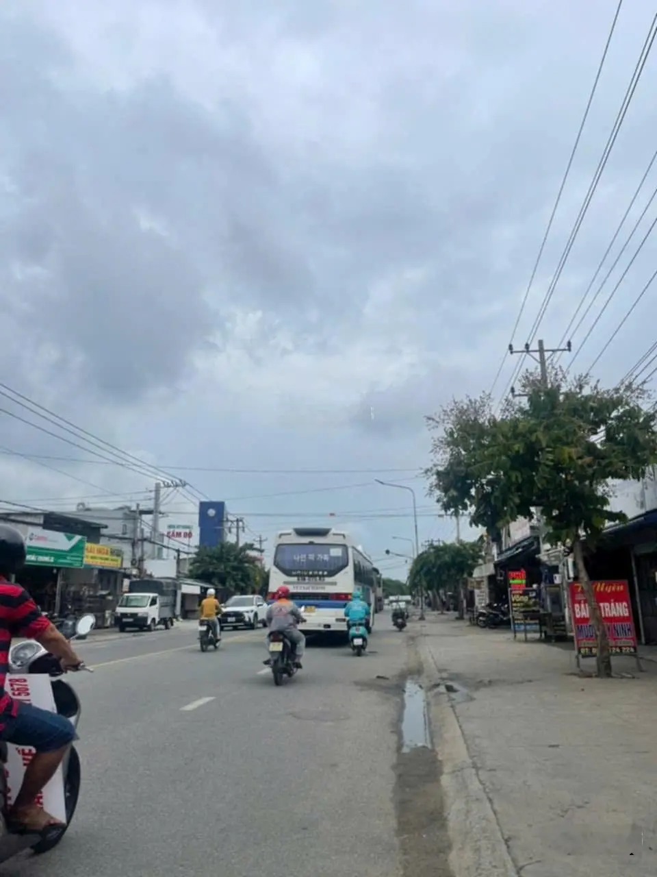 Chủ ngộp cần bán gấp MT ĐT - 743B, KP Đông Tân, Phường Dĩ An, TP Dĩ An