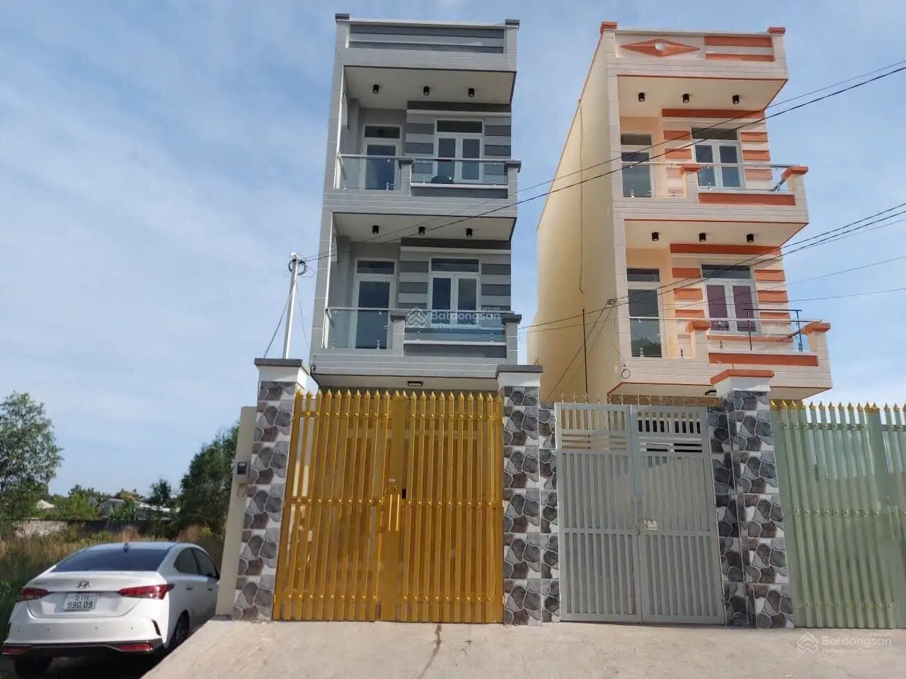 Bán 2 căn nhà lầu+8 phòng trọ (10x47m),full thổ, hoàn công,Hoà Phú, Củ Chi