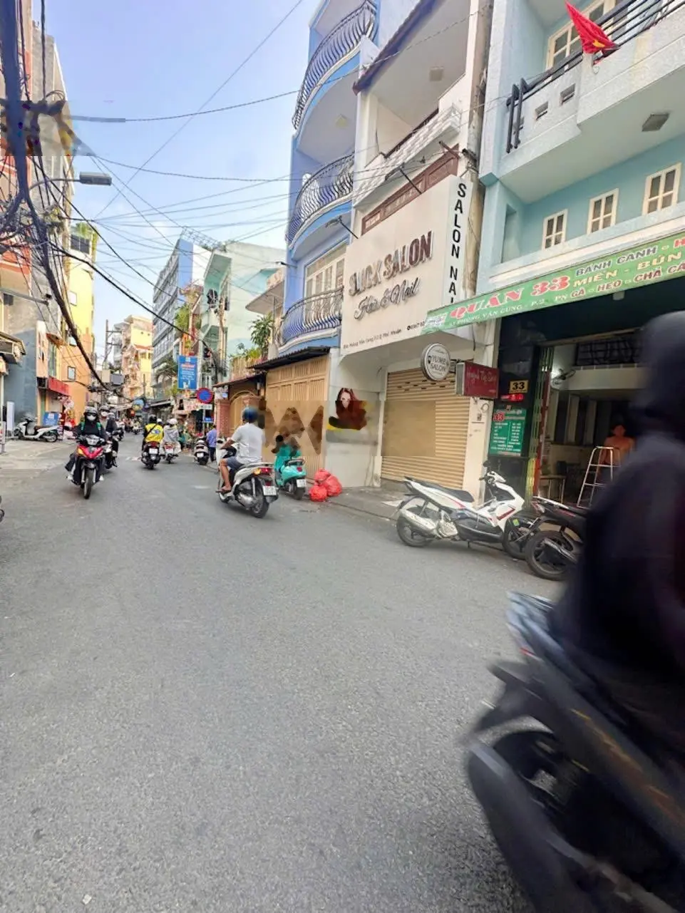 Bán gấp Nhà mặt phố 28Bán gấp Nhà mặt phố 28.6m2, 8 tỷ tại Phùng Văn Cung, Phường 2, Phú Nhuận, HCM
