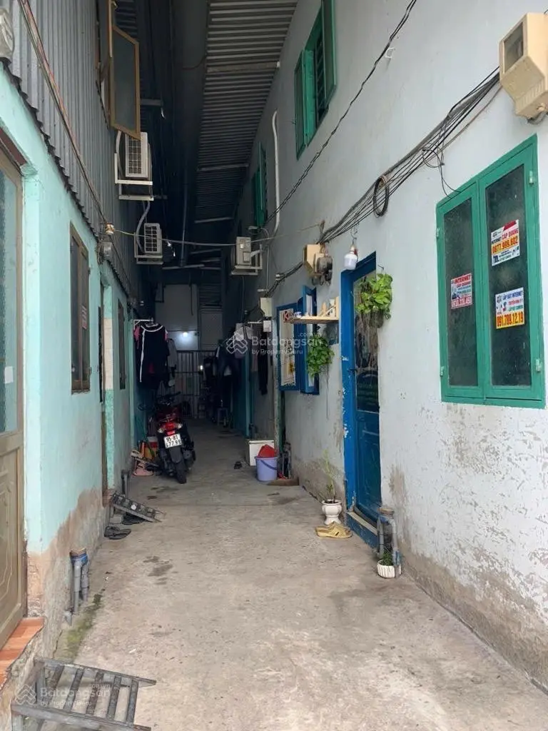 Bán dãy phòng trọ 6 căn, ô tô vi vu, Lê Văn Lương, 7 x 19, Sổ đẹp, chỉ 4,3 tỷ.