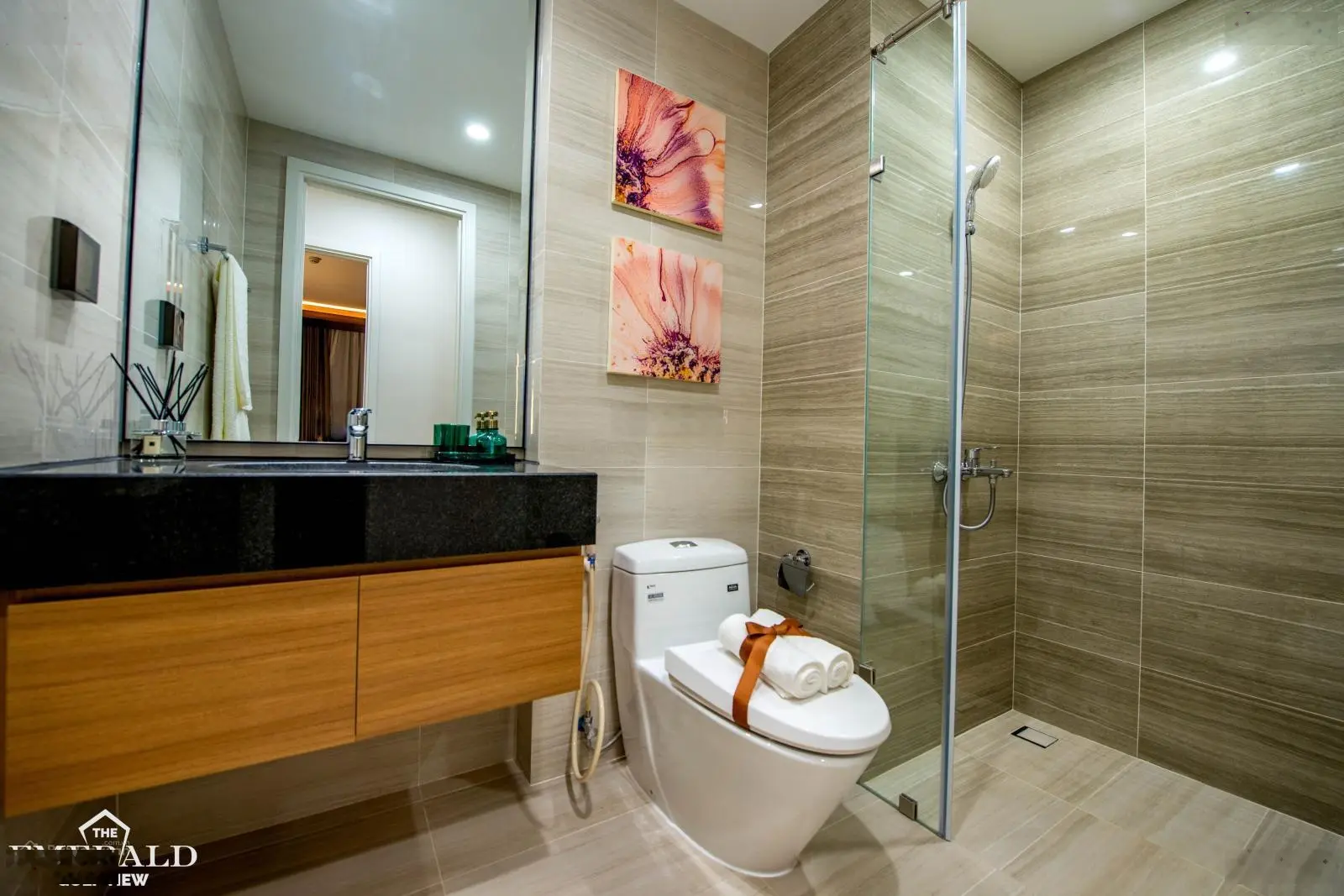 Căn hộ hạng sang có sổ trả trước 10% nhận nhà. Tặng ngay 168tr làm nội thất. Tặng 2 năm phí quản lý