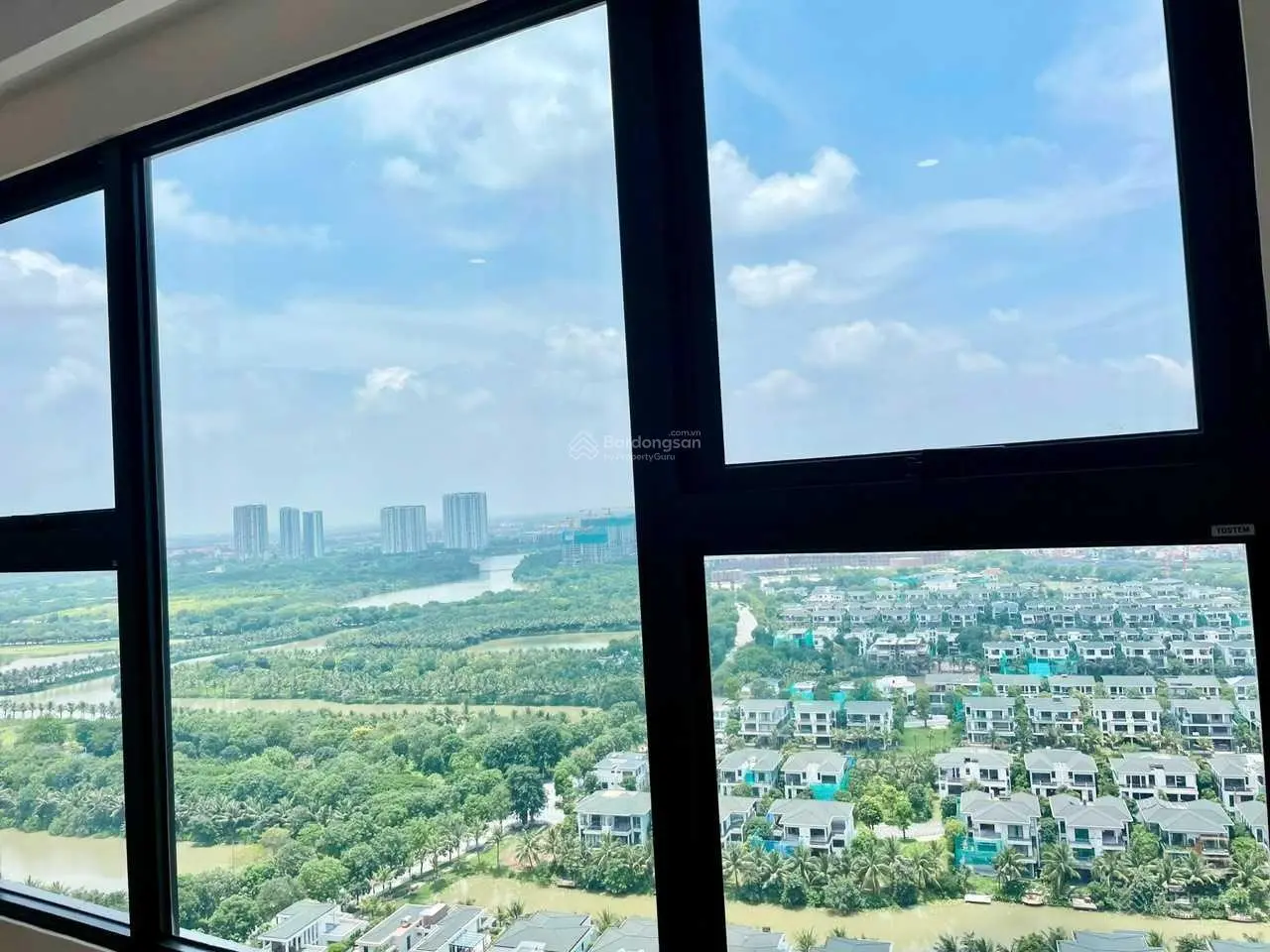 Bán căn hộ Sky Oasis 2 phòng ngủ thông thủy 68 m2, ban công Đông Nam tại Ecopark
