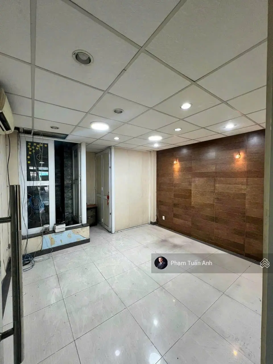 Tòa nhà ngay góc Nguyễn Thái Bình - Trường Chinh, 5 tầng thang máy, giá chỉ còn 23,5 tỷ thôi