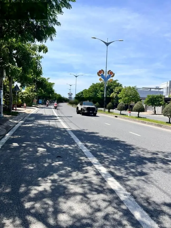 TÌM CHỦ MỚI CHO LÔ ĐẤT MẶT TIỀN 607 NẰM GIỮA RANH GIỚI ĐÀ NẴNG VÀ HỘI AN