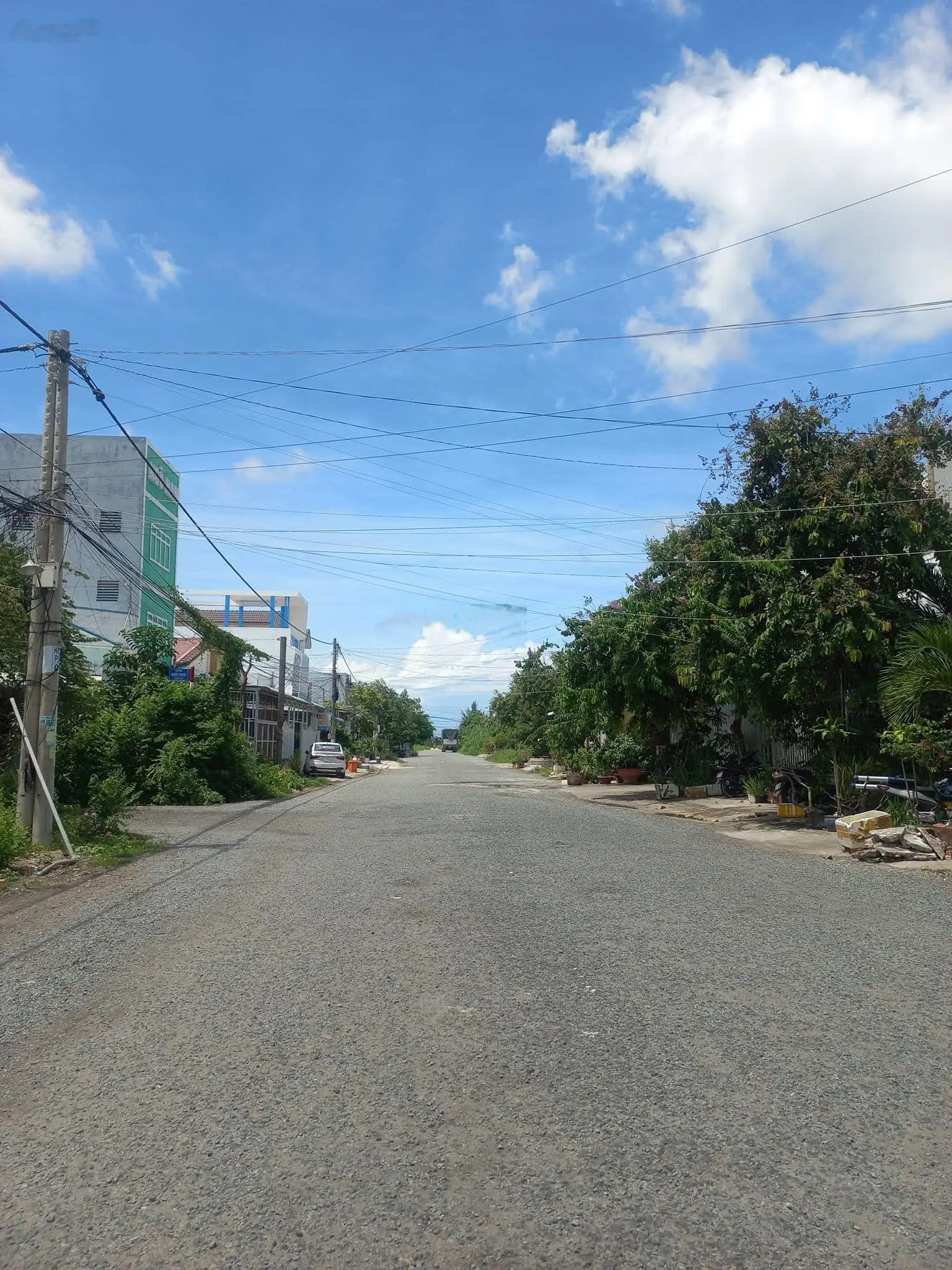 Bán nhanh lô đất MTĐ Nguyễn Thị Sáu, p1, Cà Mau, cách THPT, THCS 300m, DT 120m2 giá chỉ 700tr SHR