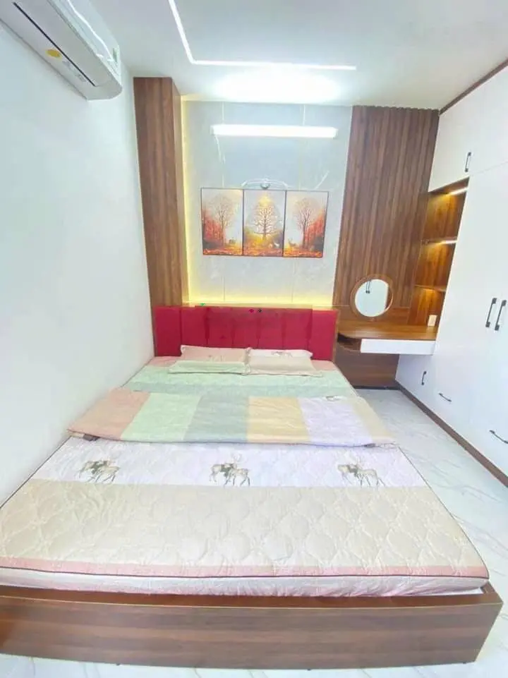 Nhà full nội thất, DT: 4m x 12,5m, đúc 4,5 tấm, hẻm 6m đường Bình Trị Đông, Bình Tân